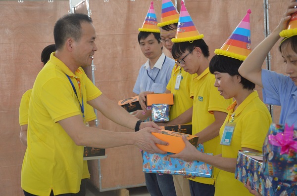 赫茲曼生日會(huì)，匯聚最濃情意，送給你