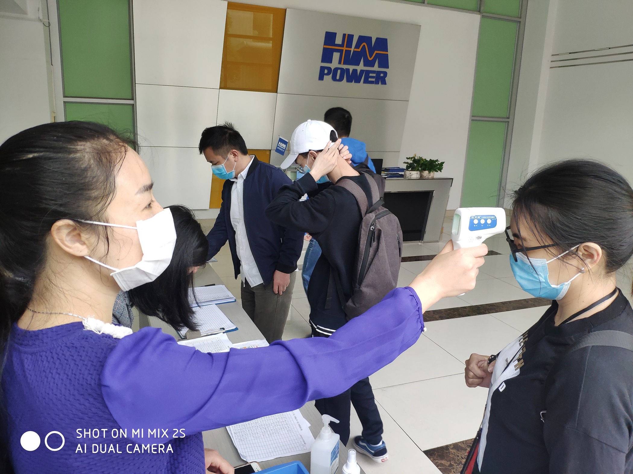 防疫做貢獻(xiàn)，復(fù)工感恩情|佛山市常務(wù)副市長(zhǎng)一行蒞臨我司送溫暖